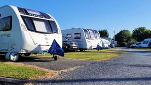 Vente d'usine, livraison rapide gratuite, caravane de luxe standard tout-terrain, toit rigide, structure en aluminium, caravane mobile, maison de voyage, pas cher - Product Image 2