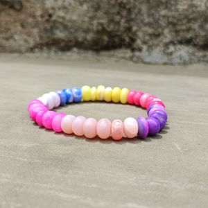 สร้อยลูกปัดโอปอลแบบกลมเรียบลายดิสโก้ธรรมชาติสร้อยข้อมือยืดหยุ่นได้สีลูกกวาดขนาด8มม. โอปอลปรับได้ลูกปัดเครื่องประดับหินบำบัดแบบแฟชั่นจำนวนมาก - Product Image 3