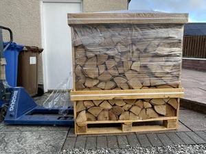 Haute qualité DE CHÊNE SÉCHÉ EN BOIS DE HÊTRE Séché au four Bûches de bois de chauffage élevé Chêne hêtre frêne pin avec matériau à changement de phase à vendre - Product Image 2