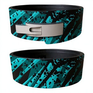 เข็มขัดยกน้ำหนักหนังวัวคุณภาพพรีเมียมแบบสั่งทำพิเศษ รองรับหลังอย่างดี พร้อมโลโก้ส่วนตัว ดีไซน์แบบซับลิเมชั่น หัวเข็มขัดแบบลูกบิด สำหรับออกกำลังกาย - Product Image 1