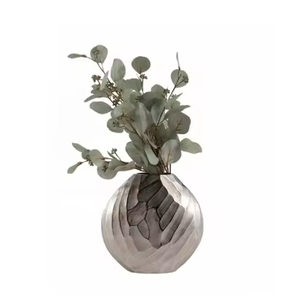 Vases à fleurs en métal et aluminium de qualité supérieure pour décoration de maison personnalisée Décoration nordique de villa et d'événements de mariage Arrivée à chaud - Product Image 5