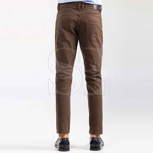 Nuevo estilo Uso al aire libre Streetwear Hombres Jeans Pantalones Mejor calidad Color sólido Jeans Pantalones para hombres - Product Image 4