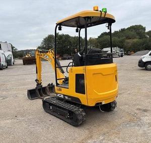 Mini-excavatrice diesel compacte JCB 16C-1 2023 avec hydraulique auxiliaire - Product Image 4