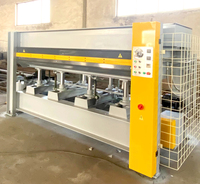 Presse à chaud à plaque unique de chauffage électrique de haute précision pour placage, MDF, matériaux composites