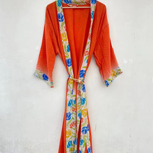 Kimono largo con estampado de flores de seda 100%, vestido de salón bohemio, cierre de cordón de secado rápido ligero para verano, otoño y primavera - Product Image 1