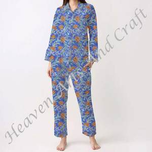 Conjunto de Pijamas de Algodón 100% para Mujer, Ropa de Dormir Suave para el Hogar, Conjunto de Pijamas de Primavera/Verano con Estampado Floral/Personajes/Letras/Estampado/Vacaciones/Árbol PJ053 - Product Image 1