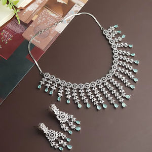 Ensemble de collier de luxe en diamant américain pour femme, parfait pour mariage et fête au meilleur prix - Product Image 1