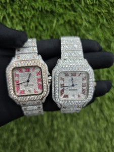 Montre-bracelet mécanique pour homme personnalisée à la main, 2 chronos, diamants en moissanite glacés VVS, cadran en or blanc carré, entièrement personnalisable - Product Image 3