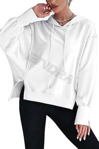 Sudaderas con capucha acogedoras de talla grande para mujer: ligeras, transpirables y perfectas para todas las estaciones - Product Image 4