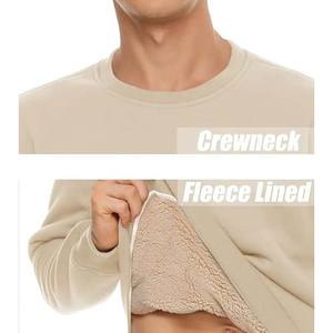 Sweat-shirt en molleton de coton pour homme avec logo patch, doublure en sherpa - Product Image 6