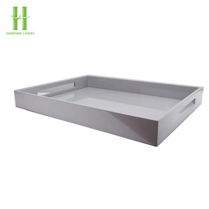 Vendeur vedette, plateau OEM de haute qualité, finition laquée mate brillante, bord festonné bleu marine, plateau de service en laque festonnée OEM, plateaux alimentaires - Product Image 1