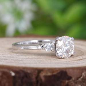 RITZIN ชุดเครื่องประดับเจ้าสาว แหวนหมั้น แหวนแต่งงานทรงน่ารักสำหรับผู้หญิง สั่งทำได้ เครื่องประดับคุณภาพ ตัวเลือกทองคำขาว/ทองคำชมพู - Product Image 3