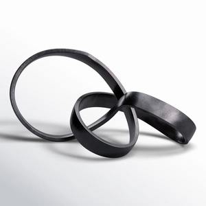 Sculpture décorative noire de luxe Accent de table artistique contemporain Fabriqué à la main Superbe pièce de déclaration moderne - Product Image 1