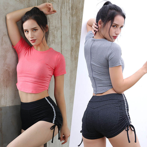 เสื้อยืดเอวลอยโลโก้ออกแบบได้ตามต้องการเสื้อยืดสั้นสุดเซ็กซี่เสื้อคลับสีขาวสำหรับผู้หญิงเสื้อ2025แขนสั้นฮิปฮอปลูกเรือคอ - Product Image 1