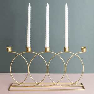 Juego de portavelas dorado recién llegado de dos elegantes soportes de Metal para decoración de suelo interior y exterior para fiesta de boda - Product Image 5