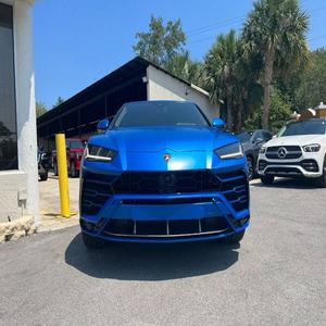 Lamborghini Urus 2021 en excellent état - Product Image 1