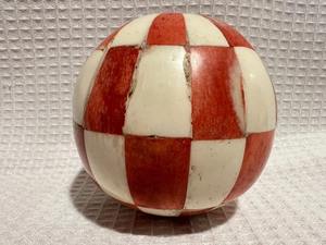 Boules en résine mosaïque faites à la main, très demandées, avec os décoratif courbé, pour décoration de fête originale - Product Image 4