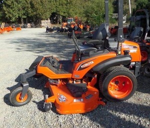 เครื่องตัดหญ้าแบบ Zero Turn รุ่น Kubota ZD1211 ปี 2026 – พลังงานดีเซลที่ผสมผสานความแม่นยำระดับมืออาชีพ - Product Image 1