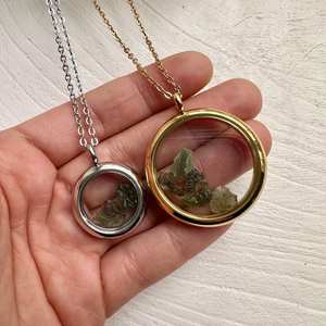 สร้อยคอจี้โมลดาไวต์แท้ จี้ธรรมชาติ เปลี่ยนสีได้ พร้อมใบรับรองจากผู้ตรวจสอบบุคคลที่สาม ของขวัญสำหรับเธอ สาธารณรัฐเช็ก - Product Image 3