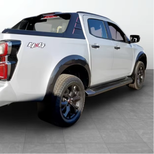 Véhicules d'occasion 2026 Isuzu D-Max 3.0 DDi V-Cross HR Double Cabine Automatique 4x4 Prêt à être expédié - Product Image 1