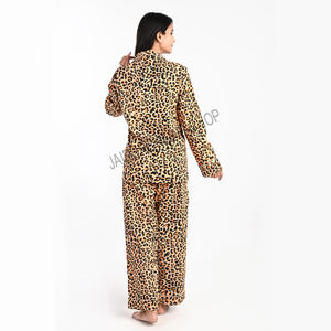 Pijama de algodón orgánico para mujer, ropa de descanso hecha a mano, longitud completa, 100% - Product Image 4