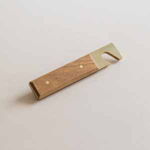 Abrebotellas ecológico duradero moderno de latón macizo pesado para accesorios de Bar y utilidad de cocina - Product Image 3