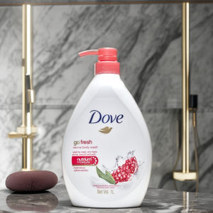 Gel Douche Revitalisant Go Fresh Grenade et Verveine Citronnée Contrôle du Sébum 1 Litre (33,8 oz) Version Internationale - Product Image 1