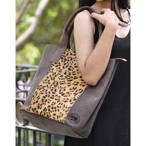 LW ขายดีกระเป๋าหนังวัวขนสัตว์กระเป๋าเงินมีสไตล์สำหรับผู้หญิงกระเป๋าดีไซน์สวยสำหรับใส่ผมแบบซ่อน - Product Image 4