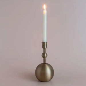 Bougeoir et support en laiton au design moderne de luxe pour la décoration intérieure/extérieure de Noël Prix de gros durables faits à la main Inde - Product Image 1