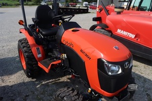 Moteur de tracteur à conducteur marchant B2301HSD-1 20 CV avec pompe de boîte de vitesses et roulement - Product Image 2