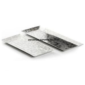 Juego de Tres Bandejas para Chocolate con Acabado Dorado, Juego de Tres Bandejas de Diseño para Chocolate, Nueva Olla Metálica de Diseño - Product Image 2