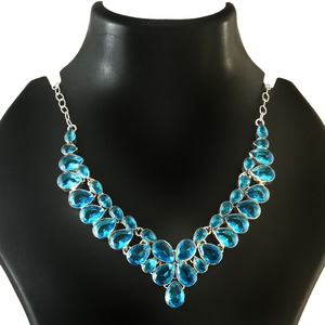 Magnifique collier à breloques à la mode Collier de pierres précieuses en topaze bleue en argent sterling 925 Grossiste et fabricant de bijoux en argent fantaisie - Product Image 1