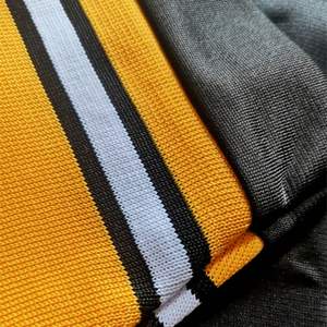 เสื้อเจอร์ซีย์แฟนฟุตบอลอเมริกัน ผ้าโพลีเอสเตอร์ 100% แขนสั้น สกรีนโลโก้ ชื่อทีม หมายเลข แบบมีช่องมอง สำหรับฝึกซ้อม - Product Image 3