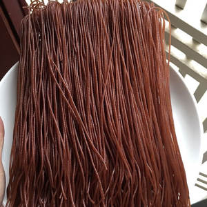 Fideos de Arroz Integral Vietnamitas Bajos en Grasa de Excelente Calidad, Sin Gluten, Saludables, Perfectos para Sopas, Ensaladas, Salteados y Exportación - Product Image 5