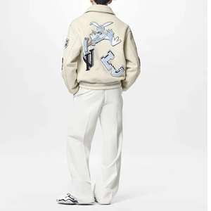 Veste universitaire pour homme, nouvelle collection, col montant, logo frontal, design uni, service OEM ODM de haute qualité, personnalisable en gros - Product Image 4