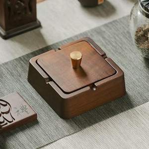 Cenicero Clásico Hecho a Mano de Madera Sólida sin Humo |   Cenicero Ecológico Premium para Cigarrillos y Cigarros - Product Image 3