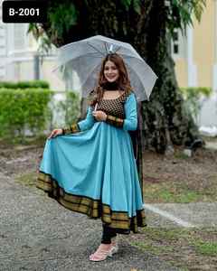 Les femmes indiennes à la mode portent des robes fantaisie Vichitra Silk et Jacquerd Work Anarkali avec Georgette Fancy Dupatta Set pour mariage Wear - Product Image 1