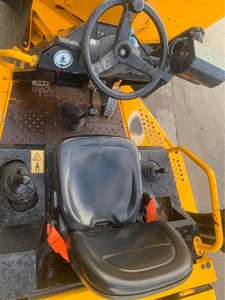Cargador de Orugas Usado JCB de 6 Toneladas para Aplicaciones en Obras - Product Image 5