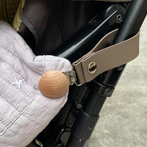 OEM Crochets pour <span class=keywords><strong>Poussette</strong></span> Bébé Accessoires pour <span class=keywords><strong>Poussette</strong></span> en Cuir Couverture de <span class=keywords><strong>Poussette</strong></span> Clips Anti-chute Couette Clip Anti-coup de pied pour Poussoir de Bébé - Product Image 2