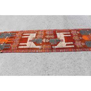 Tapis turc vintage, tapis Herki 3,2x11,4 pieds, tapis en laine rouge à motifs floraux - Product Image 3