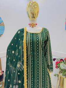 Nouvel ensemble de vêtements de fête indiens et pakistanais de style Bollywood Pallazo et Dupatta - Product Image 5