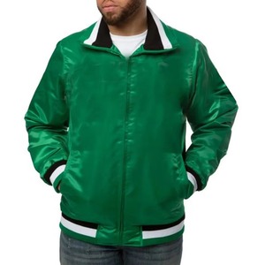Chaqueta Bomber de satén al por mayor con diseño de retazos con cuello levantado y bordado de equipo universitario para hombres y mujeres - Product Image 5