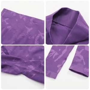 Conjunto de ropa deportiva con logotipo personalizado para mujer, mallas de yoga para gimnasio sin costuras y Sujetador deportivo, ropa deportiva - Product Image 4