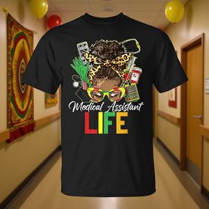 T-shirt per assistente medico con motivo Afro e motivo Mesi della Storia dell'Africa, per uso promozionale - Product Image 3