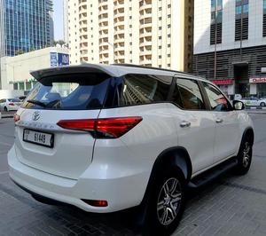 Nuovo Toyota Fortuner EXR SUV 2021, 7 posti, cambio automatico, fari a LED, tetto panoramico, interni in pelle - Product Image 5
