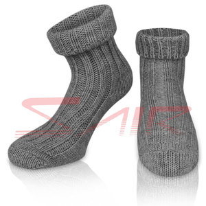Vente en gros de chaussettes de sport en coton confortables pour hommes avec logo personnalisé Chaussettes respirantes décontractées avec logo personnalisé OEM - Product Image 5