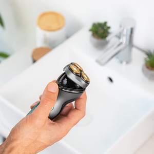 Tondeuse à barbe sans fil professionnelle avec 8 lames en acier inoxydable revêtues, autonomie de 40 min, étanche IPX7, réglable pour barbiers, recharge USB - Product Image 3