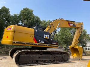 Excavadora Caterpillar 320D usada, maquinaria de construcción de servicio pesado, peso operativo de 20 toneladas con caja de cambios de motor central - Product Image 2