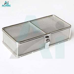 Cesta de Malla Metálica Manual de Calidad Premium ALMAC 2025 con Tapa con Cierre, Certificación CE, Instrumento Médico para un Almacenamiento Eficiente de Instrumentos OEM - Product Image 1