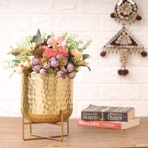 Decoración del banquete de boda Florero de metal Fabricante al por mayor Diseño hecho a mano Florero de metal de latón - Product Image 3